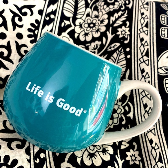 ✨4🛒 $20 ✨  ''Life Is Good'' ''Stay true''-Coffee Tea Mug Blue & White - Picture 3 of 8
